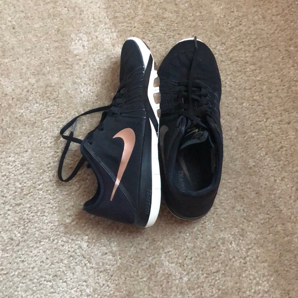 Nike training shoes 7.5 (black w/ rose gold check)